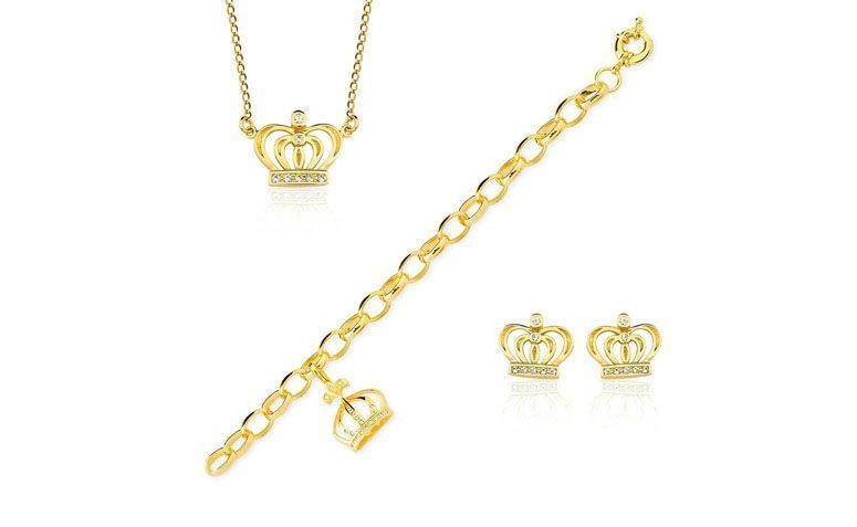 Conjunto folheado a ouro colar+pulseira+brincos por R$274,50 na <a href="http://www.toquedejoia.com/produto/01KO0038000/conjunto-semijoia-folheado-ouro-18k-eterna-namorada" target="blank_">Toque de Joia</a>