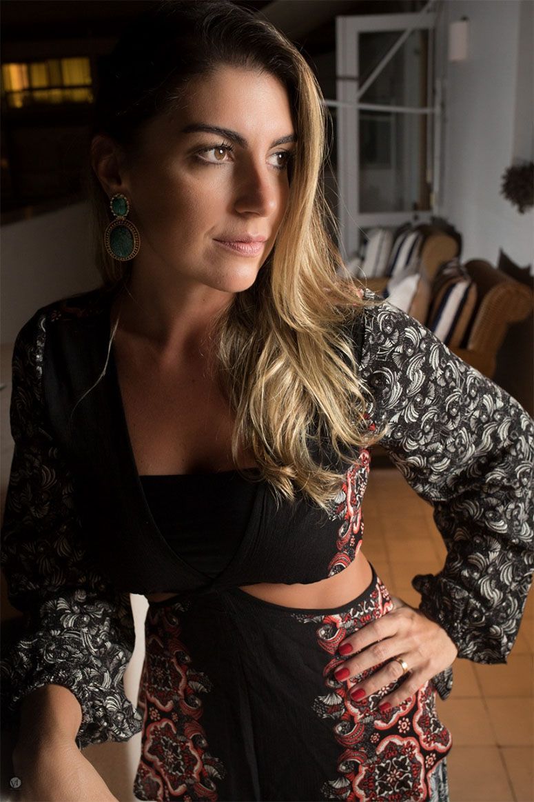 Foto: Reprodução / <a href="http://www.crisvallias.com.br/2015/04/cris-vallias/look-no-copacabana-palace-hotel/" target="_blank">Cris Vallias</a>