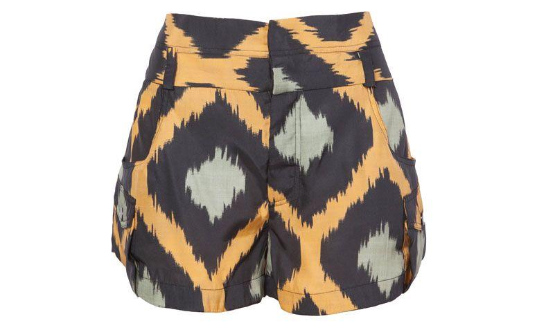 Shorts Animale por R$499 na <a href="http://www.oqvestir.com.br/short-animale-seda-damasco-60069.aspx/p" target="blank_">Oqvestir</a>