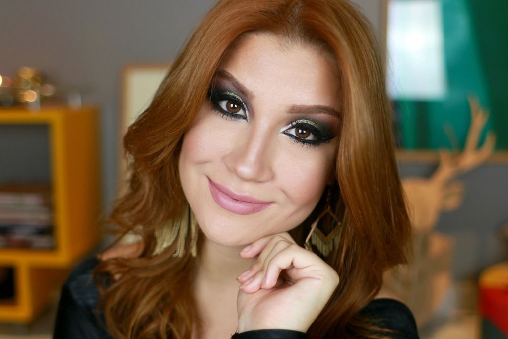 Foto: Reprodução / <a href="http://bocarosablog.com/2015/04/tutorial-maquiagem-egipcia.html " target="_blank">Boca Rosa</a>