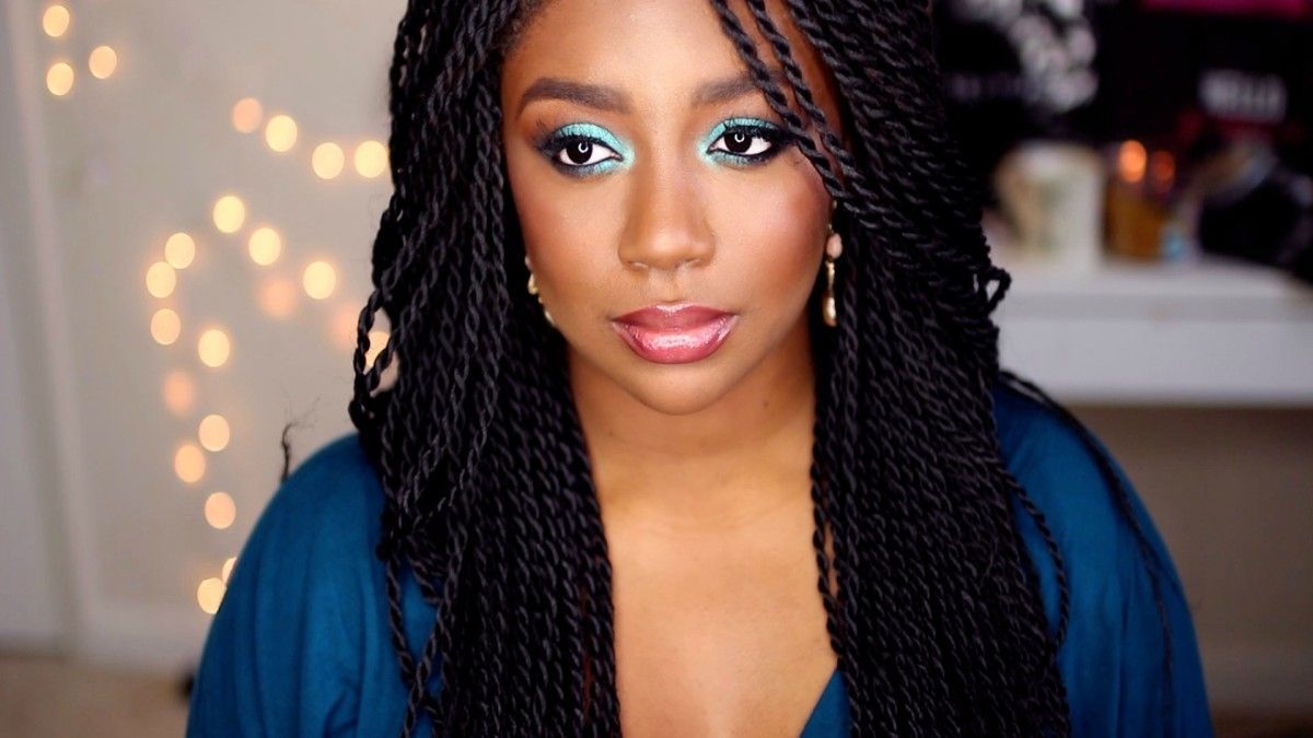 Foto: Reprodução / <a href="http://mahamaven.com/colorful-makeup-tutorial-make-up-for-ever/" target="_blank">Maha Maven</a>