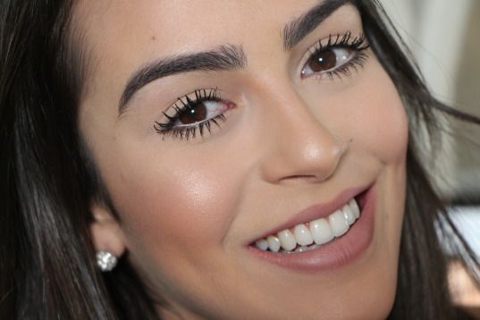 Foto: Reprodução / <a href="http://blogmarianasaad.com/2015/04/14/maquiagem-necessaria/" target="_blank">Mariana Saad</a>