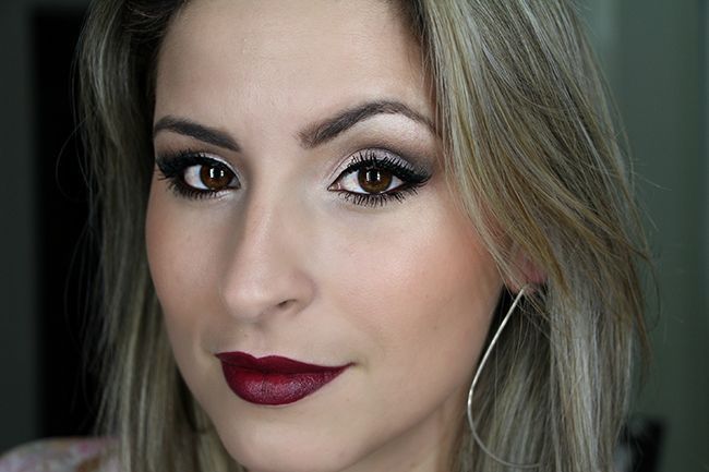 Foto: Reprodução / <a href="http://www.rakaminelliblog.com.br/tag/maquiagem-classica/" target="_blank">Raka Minelli</a>