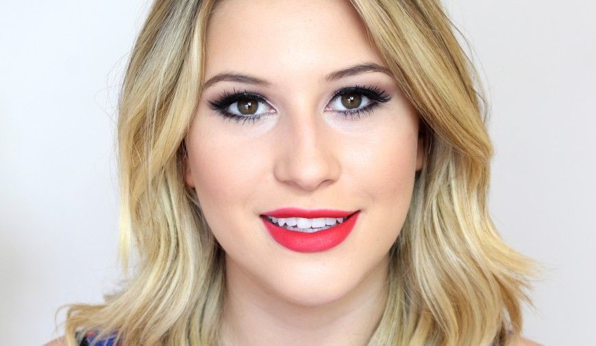 Foto: Reprodução / <a href="http://niinasecrets.com.br/2014/preparacao-de-pele-para-festas-estilo-kim-kardashian/" target="_blank">Niina Secrets</a>