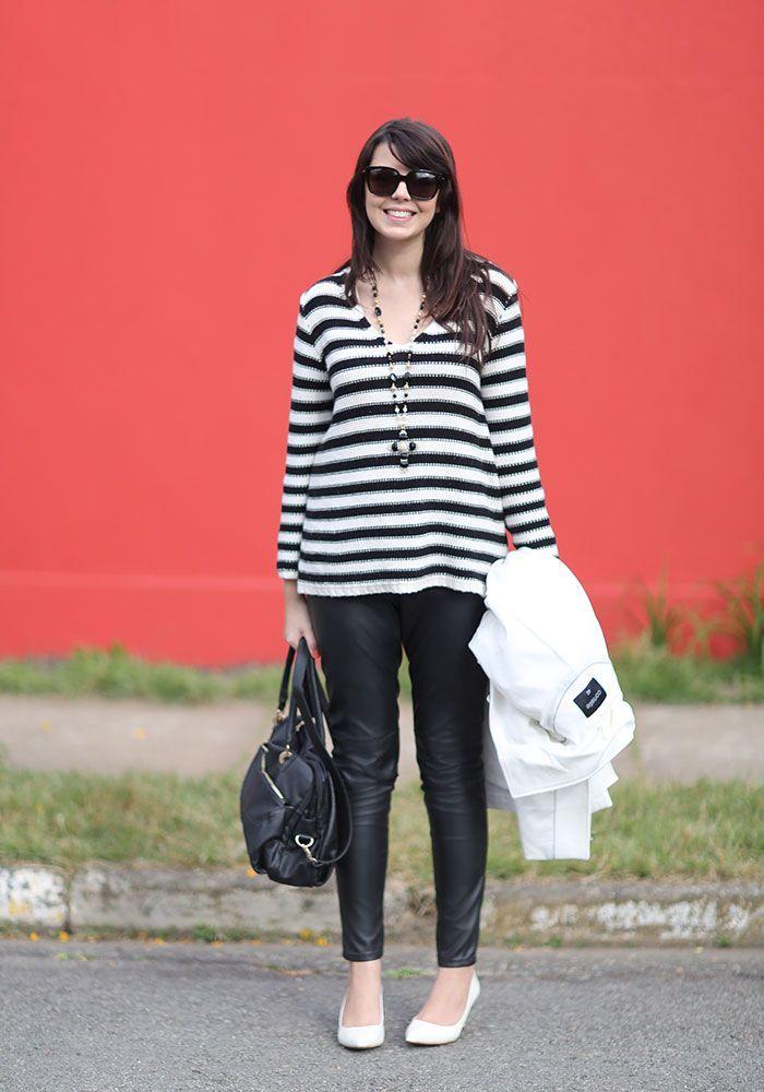 Foto: Reprodução / <a href="http://www.justlia.com.br/2013/08/look-do-dia-sueter-listrado-2/" target="_blank">Just Lia</a>