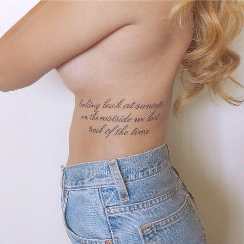 Foto: Reprodução / <a href="http://meowriahh.tumblr.com/post/119259237252/love-my-new-tattoo-my-fav-lyrics-from-my-fav" target="_blank">Burned out halos</a>