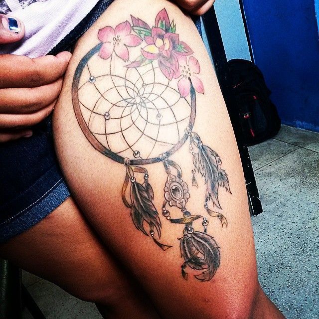 Foto: Reprodução / <a href="https://instagram.com/p/xo89LXg2Hc/" target="_blank"> Tattoones Studio Tattoo</a>