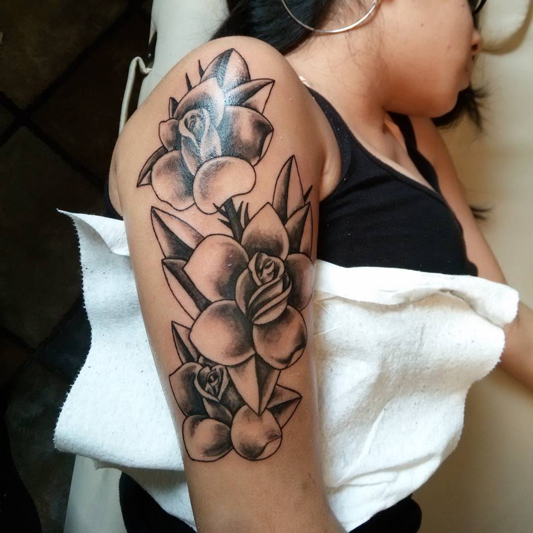 Tatuagens femininas no braço: 40 fotos para inspirar sua nova tattoo