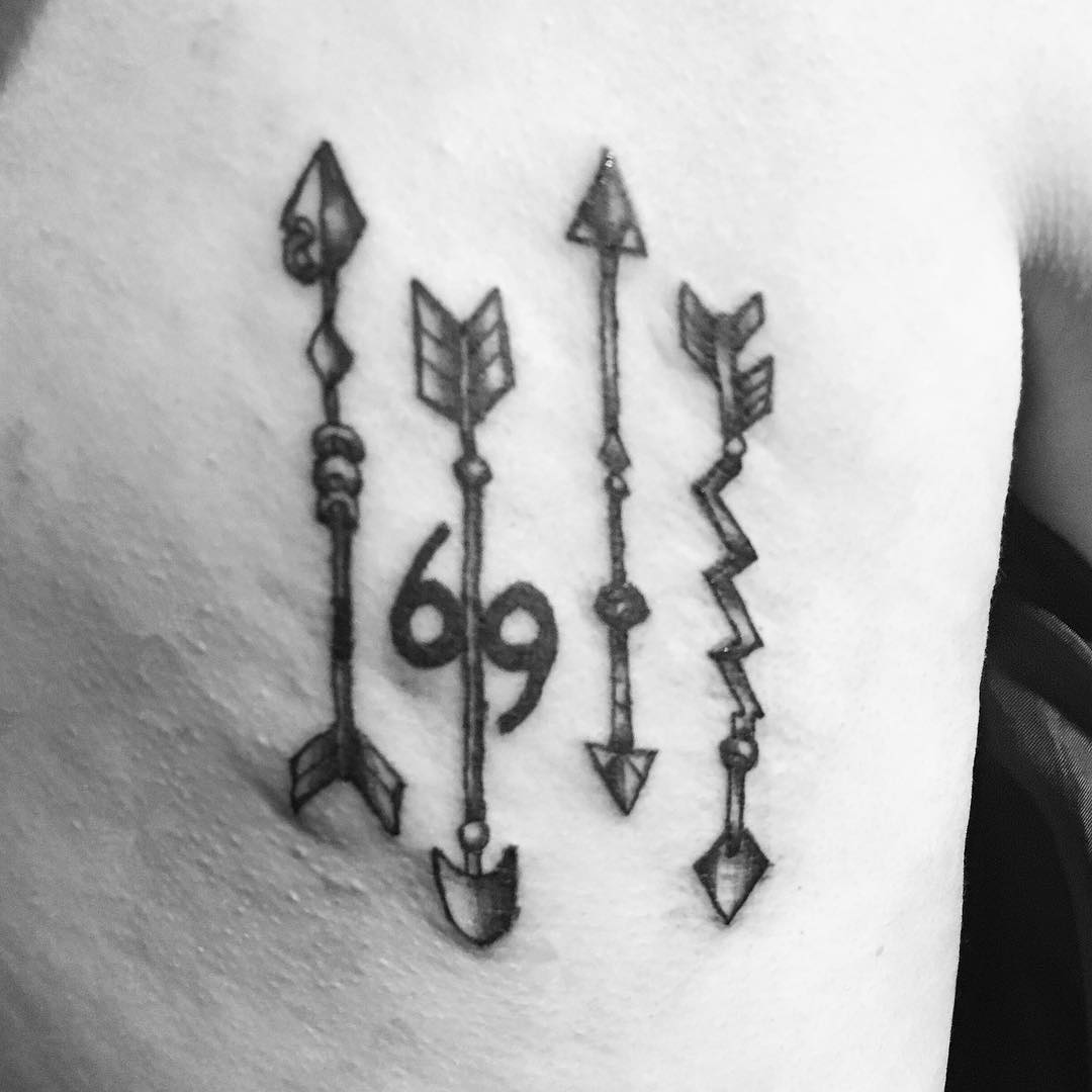 Foto: Reprodução / <a href="https://www.instagram.com/p/BBXfhtyGmuw/" target="_blank">Salumi Tattoo</a>