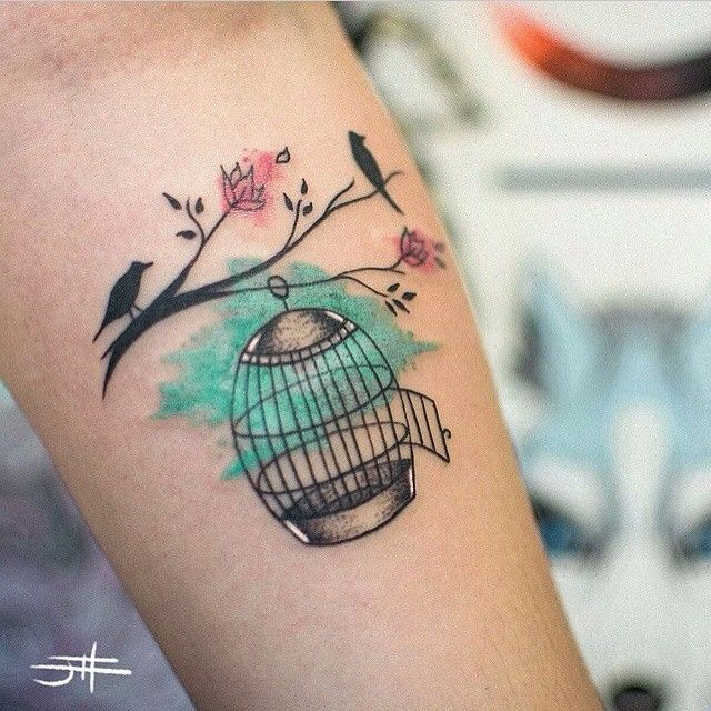 Foto: Reprodução / <a href="https://instagram.com/p/wwxyDdsOsh/" target="_blank">Tattoo2me</a>