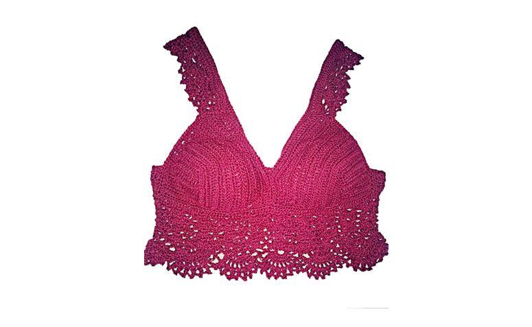 Top cropped de crochê por R$70,00 na <a href="http://www.elo7.com.br/cropped-vinho-croche/dp/52D6B1#hsn=0&df=d&uso=o&smk=0&pso=up&ss=0&osbt=b-o&srq=0&sv=0" target="blank_">Elo7</a>