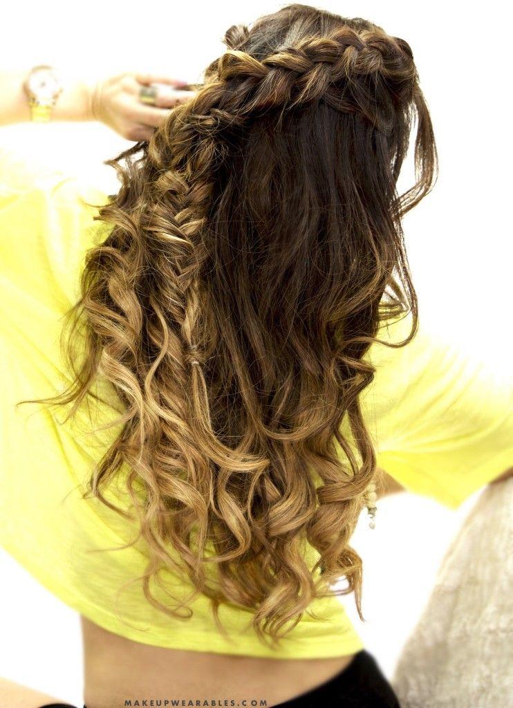 Foto: Reprodução / <a href="http://www.makeupwearables.com/2015/06/cute-combo-braid-half-up-half-down-hairstyle-school-everyday.html" target="_blank">Makeup Wearables</a>