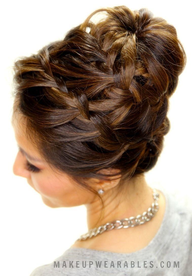 Foto: Reprodução / <a href="http://www.makeupwearables.com/2014/12/epic-braid-bun-style.html" target="_blank">Makeup Wearables</a>