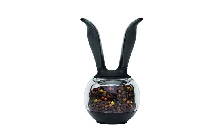 Moedor de pimenta por R$88,11 na <a href=" http://www.loopday.com.br/moedor-de-pimenta-pepperball-chef-n" target="blank_">Loop Day</a>