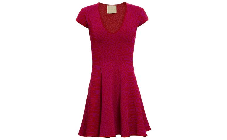 Vestido bandagem soltinho Lolitta por R$1.235 na <a href="http://www.stylemarket.com.br/vestido-rodado-leon-pink-e-vermelho-lolitta---3862" target="blank_">Style Market</a>