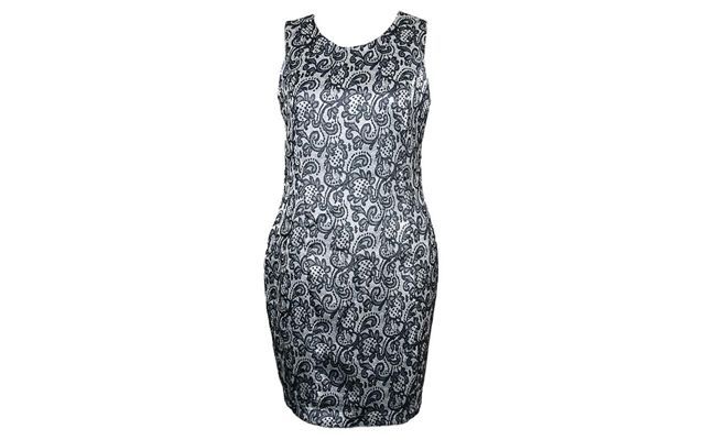 Robe en satin taille plus par R 149 $ Renner