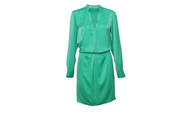 fluide satin par R 339 $ dans l'épaule