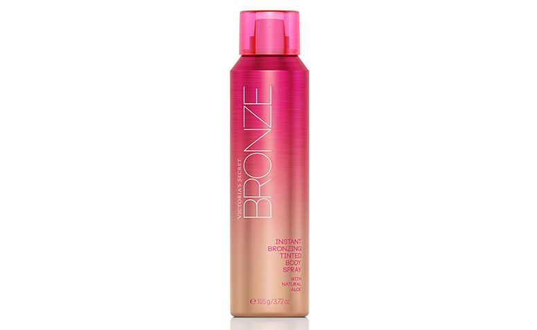 Bronzeador Instantâneo por R$99,90 na <a href="http://www.evidenciacosmeticos.com.br/beach-sexy-instant-bronzing-tinted-body-spray-victoria-s-secret.html" target="blank_">Evidencia</a>