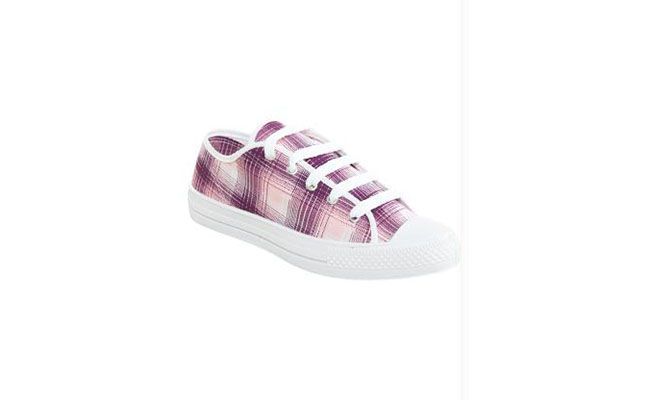 Tênis Xadrez por R$19,99 na <a href="http://www.posthaus.com.br/moda/tenis-xadrez-feminino_art128161.html" target="blank_">Posthaus</a>