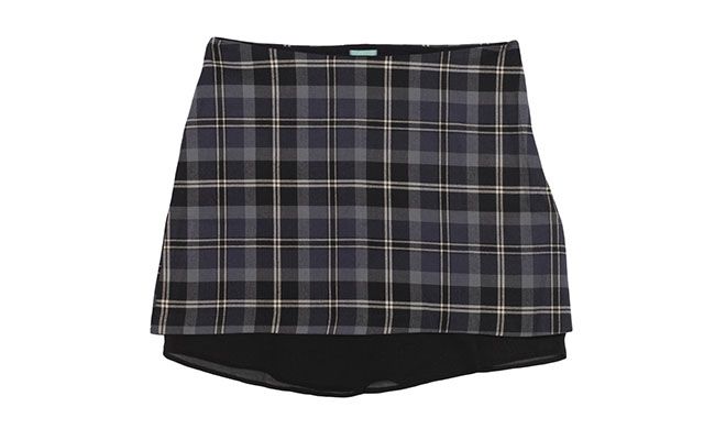 Saia Xadrez Cora por R$119 na <a href="http://www.fashiondelivery.com.br/saia-cora-xadrez-la-chiffon-barra-marinho--preto-190591/p" target="blank_">Fashion Delivery</a>