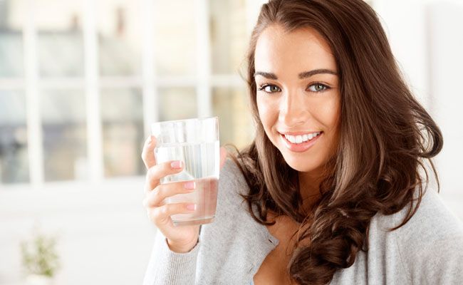 combata-a-celulite-com-agua