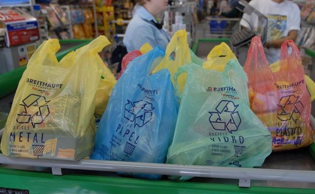 usos-diferentes-para-sacola-plastica-de-supermercado