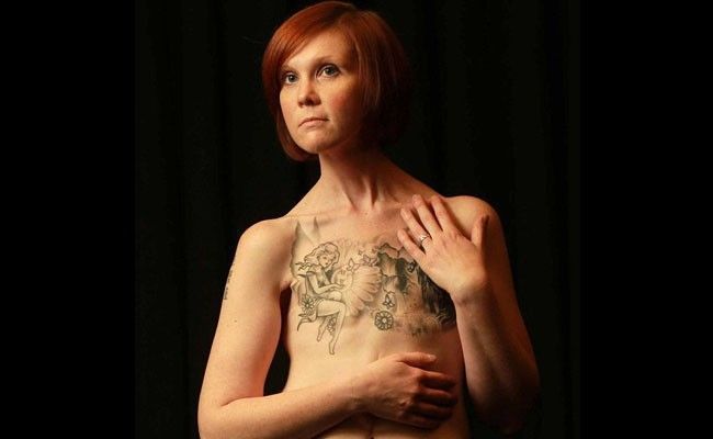 kelly-davidson-cancer-tatuagem.jpg
