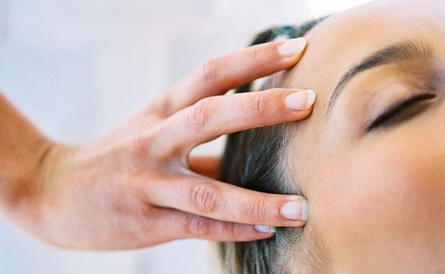 5-dicas-de-tratamentos-para-a-descamacao-do-couro-cabeludo