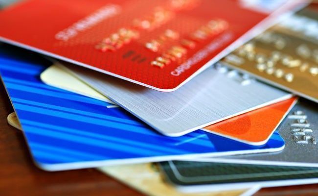 8 usos inteligentes para o cartão de crédito vencido
