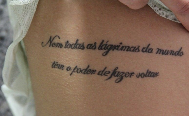 Frases para tatuagem: 200+ ideias e fotos para te inspirar