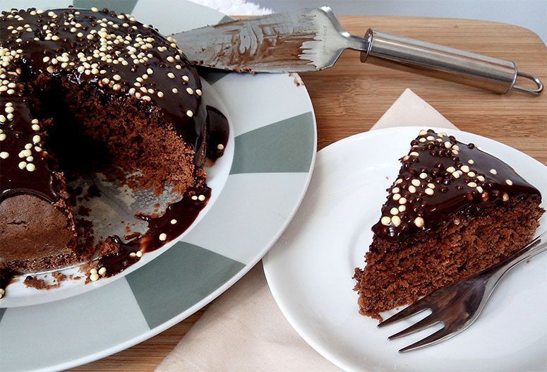 Bolo de Nutella. Foto: Reprodução / Cozinhando para 2 ou 1
