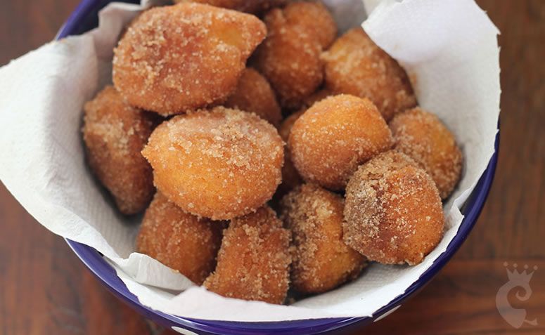 Bolinho de chuva tradicional. Foto: Reprodução / Pimenta no Reino