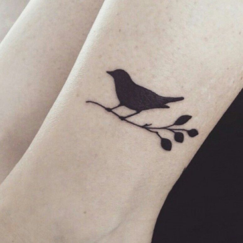 Tatuagens delicadas as tattoos mais lindas para te inspirar