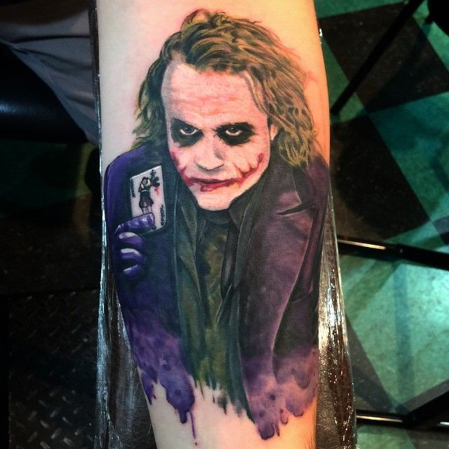 Foto: Reprodução / Surreal Tattoo