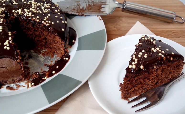 Bolo de Nutella. Foto: Reprodução / Cozinhando para 1 ou 2