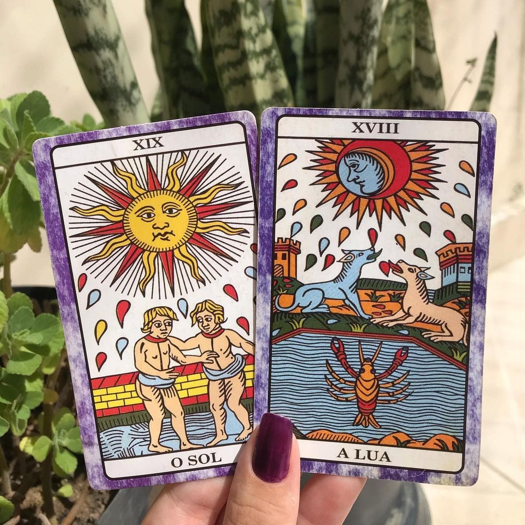 Jogos de Tarot do Amor: jogue online sem pagar nada e consulte-se com  tarólogos em tempo real - Blog Astrocentro