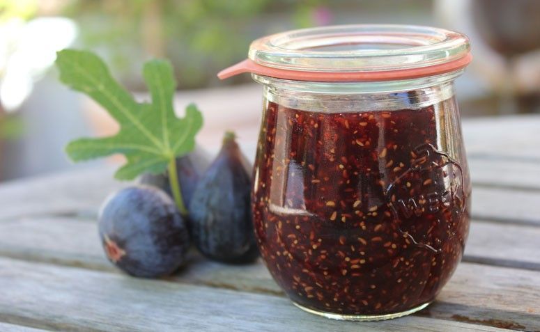 Foto: http://www.kitchentravels.com/2011/10/raspberry-and-fig-jam-recipe.html" target="_blank">Kitchen Travels