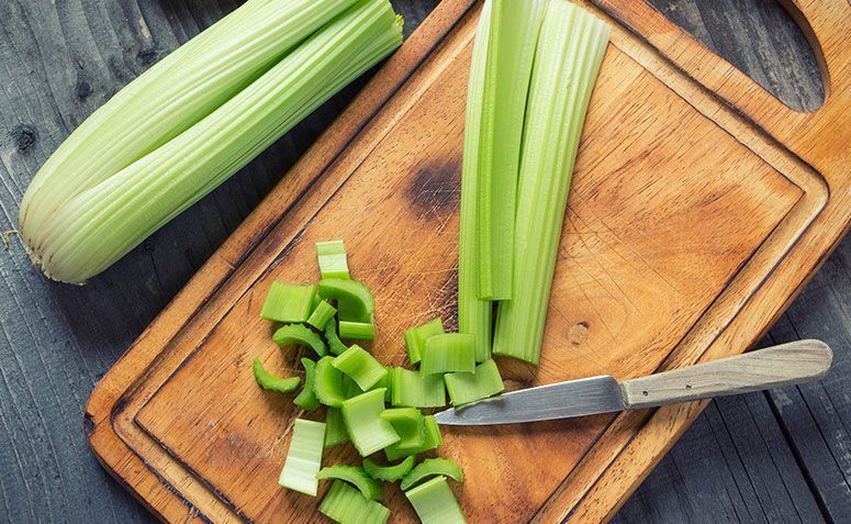 11 benefícios incríveis do aipo e deliciosas receitas com a verdura