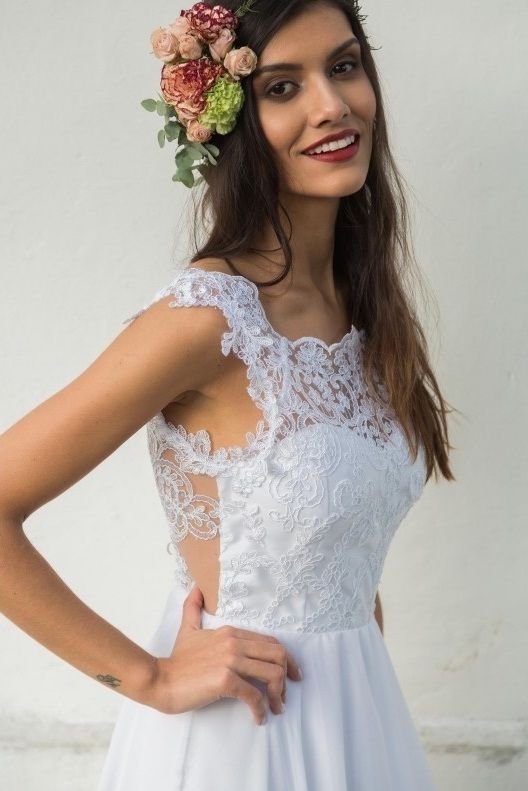 vestido de noiva com renda simples