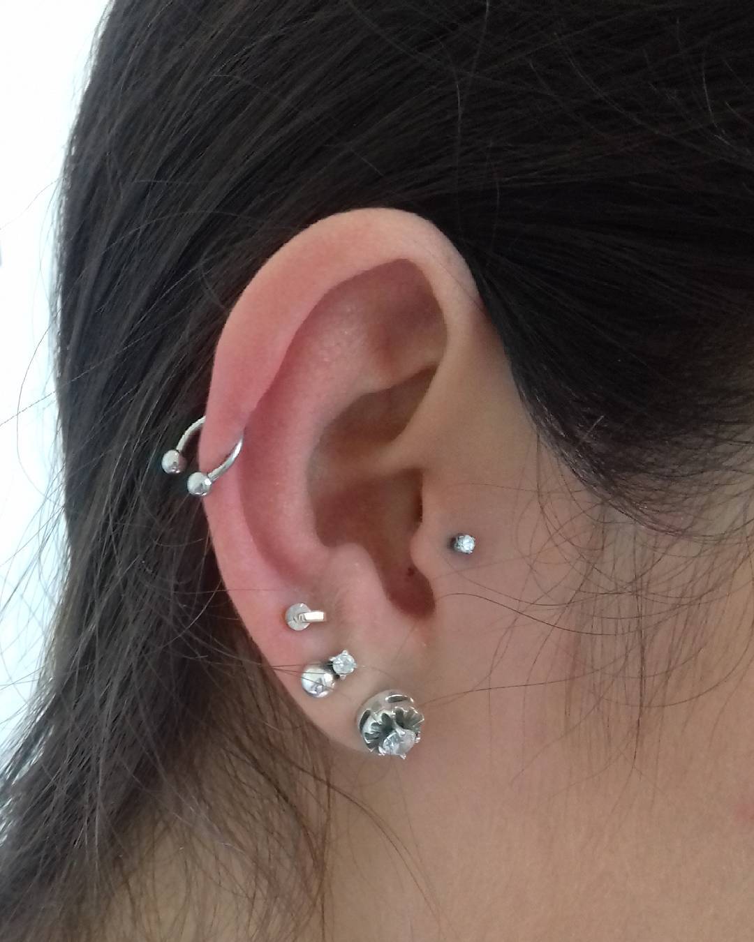 Piercing no tragus 26 fotos que provam porque este piercing é tão amado