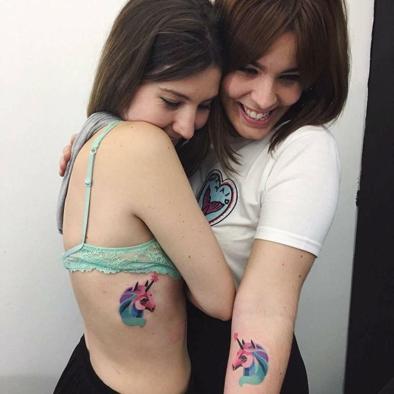 Lindas tatuagem de irmãs 🥰  Tatuagem de irmãs, Tatuagem, Lindas