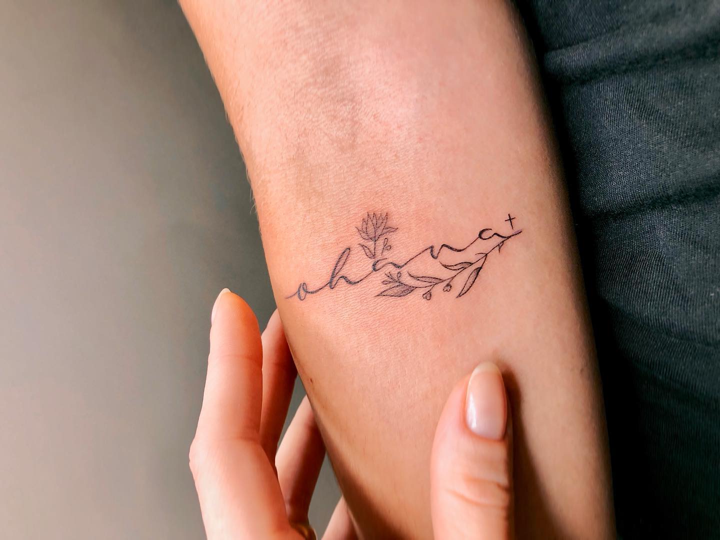 Onde fazer tatuagens femininas pequenas - Minimal Ink