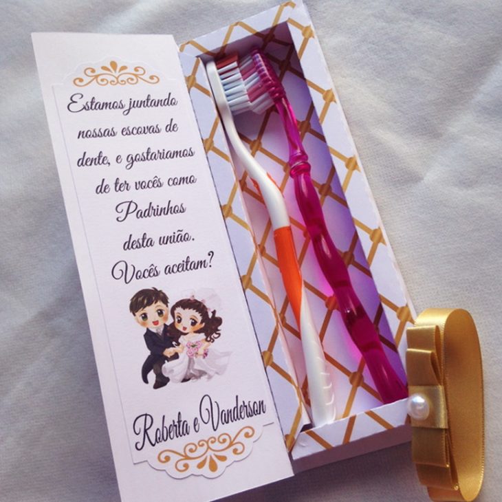 Featured image of post Simples Barato Convite De Casamento Para Padrinhos No convite de casamento barato e r stico coloque um detalhe de renda para