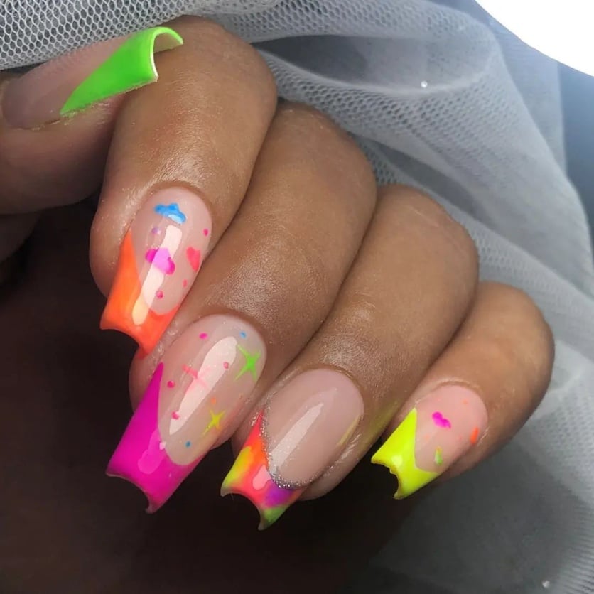 Unhas para o Carnaval: 40 ideias e tutoriais para a folia