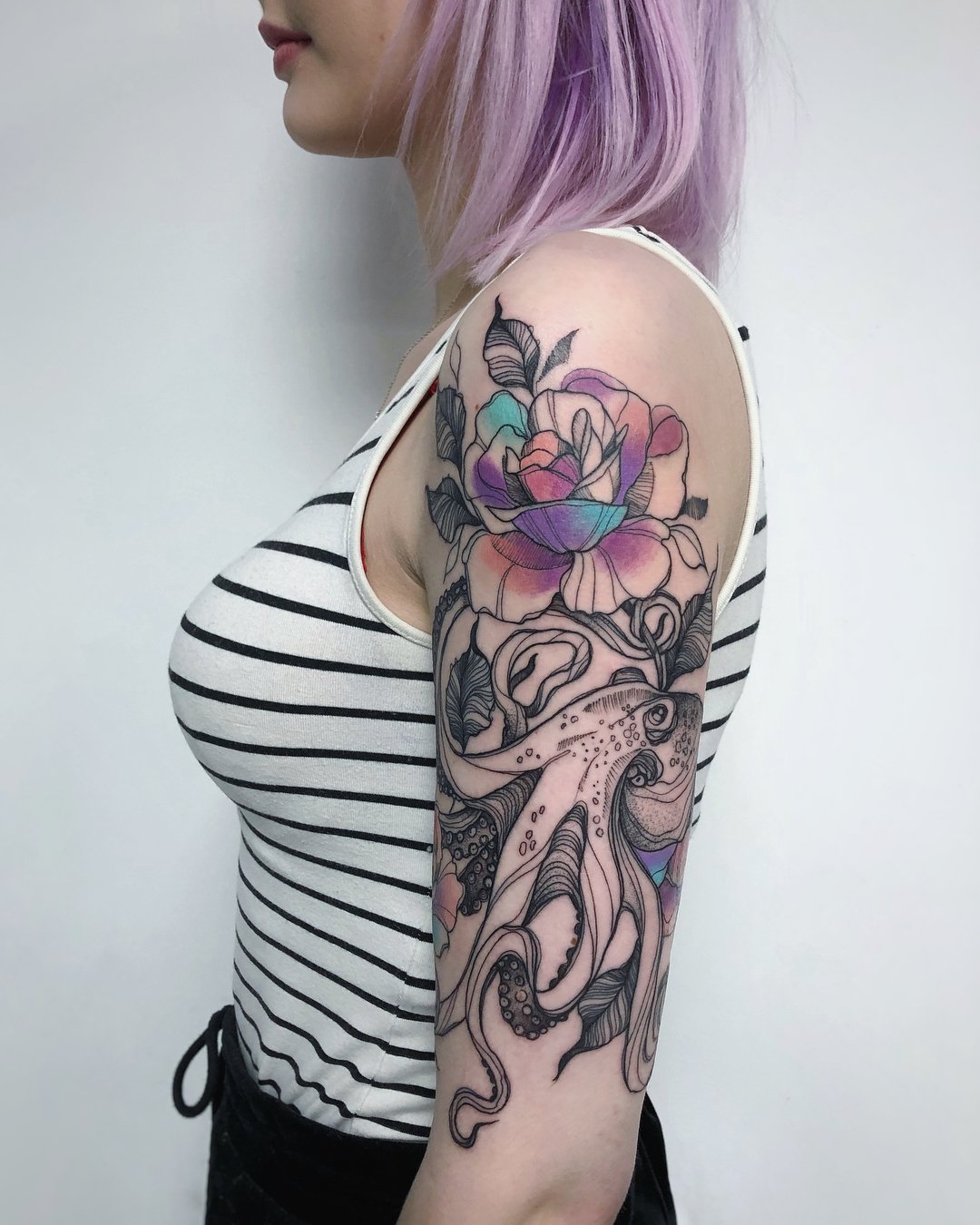 Descubra 130 tatuagens femininas de todos os estilos e tendências para  inspirar a sua próxima tattoo