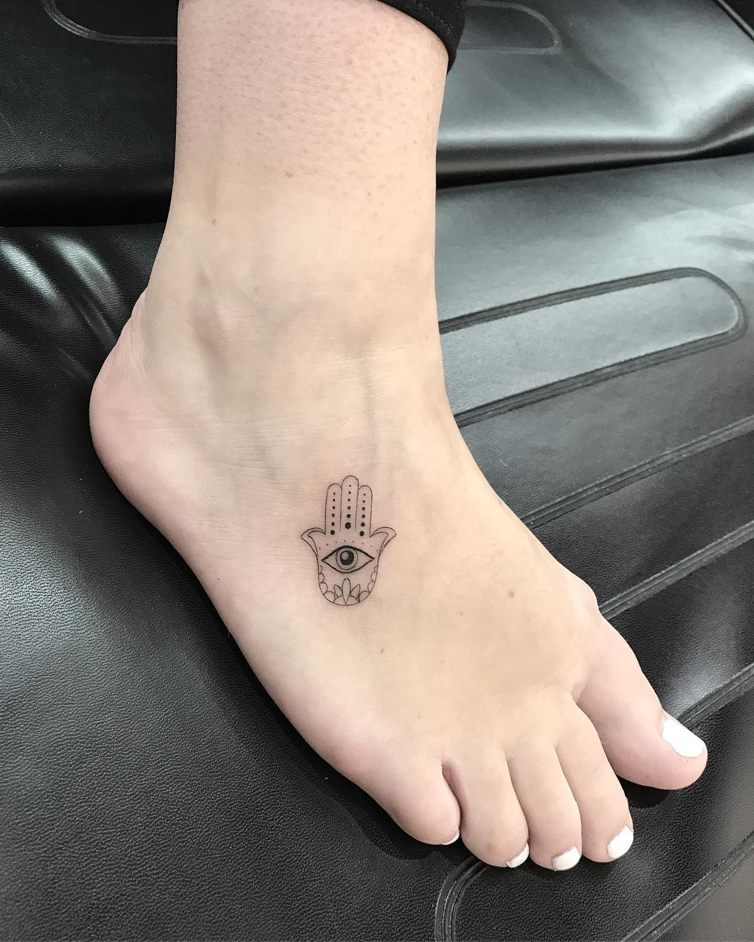 Tatuagem no pé 100 fotos de tattoos para você se inspirar