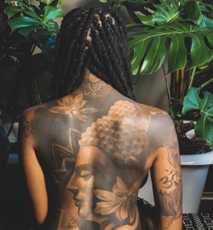 Tatuagem feminina nas costas: ideias para todos os estilos