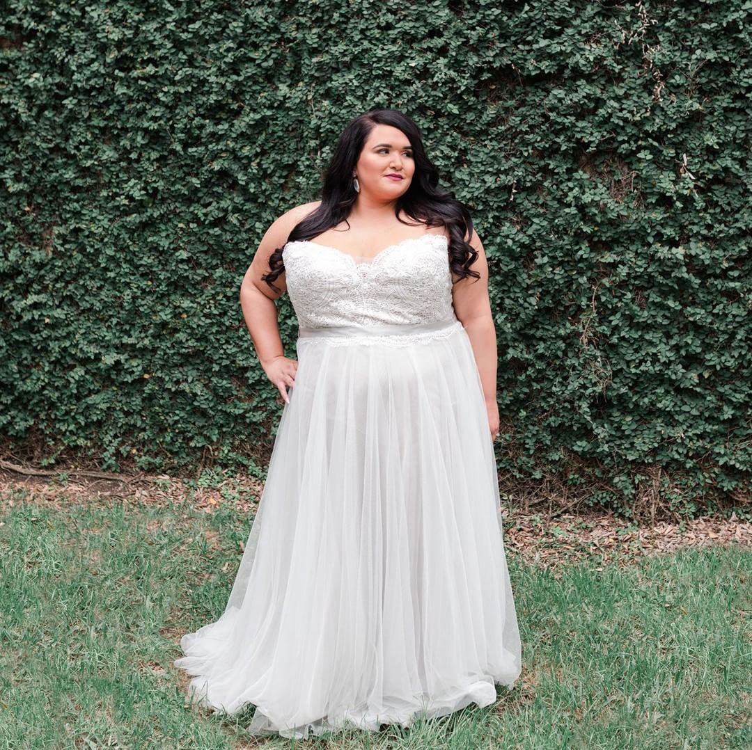 vestido de noiva plus size simples