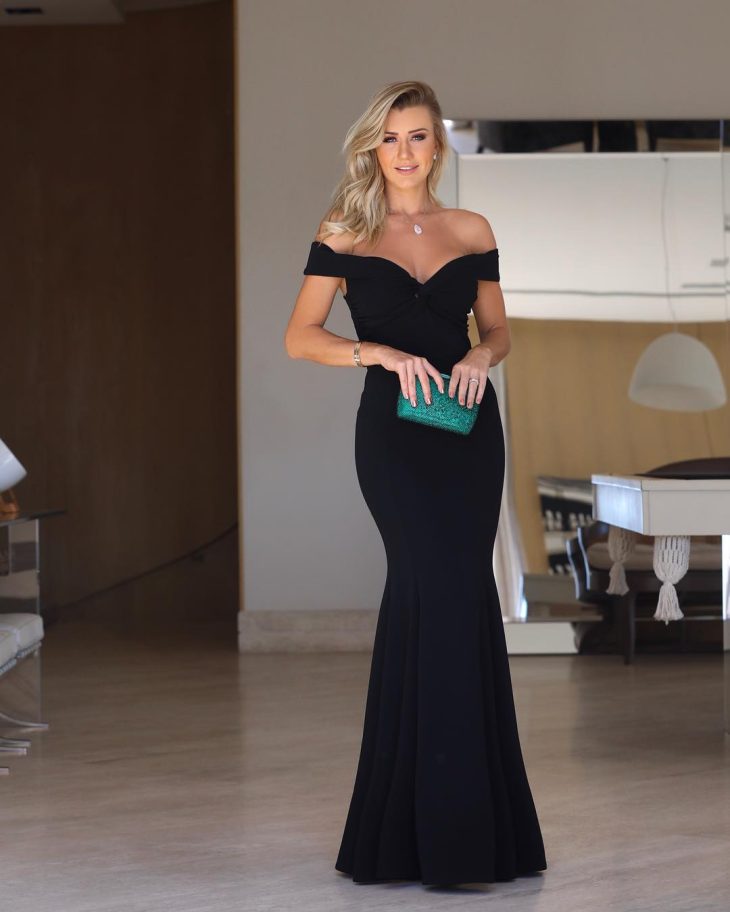 vestido longo preto casamento