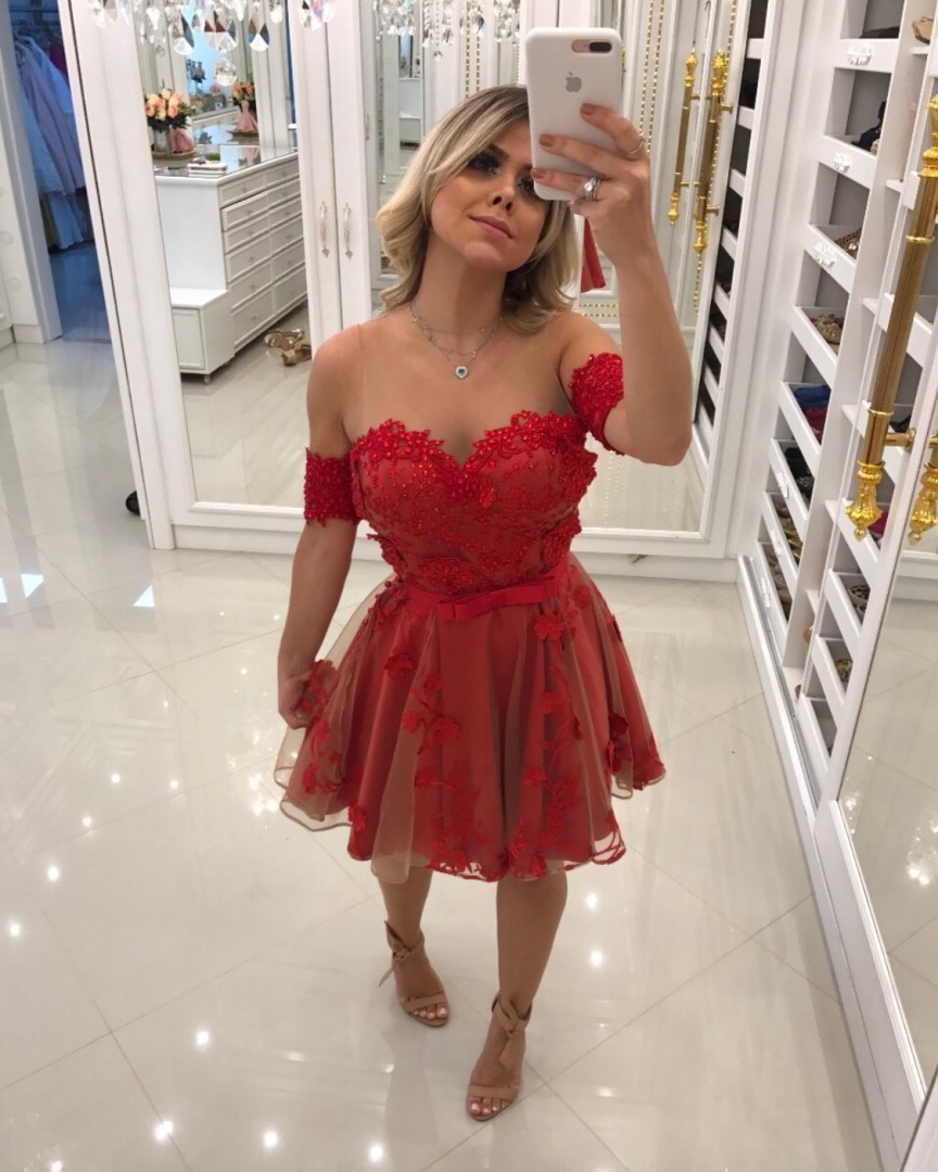 vestidos de formatura curto vermelho